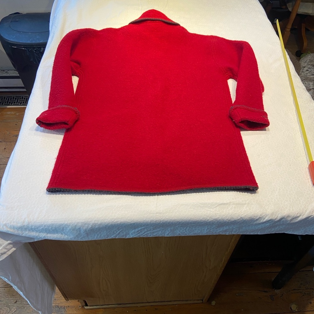 Red Embroidered Button-Up Cardigan - Picture 3 of 12